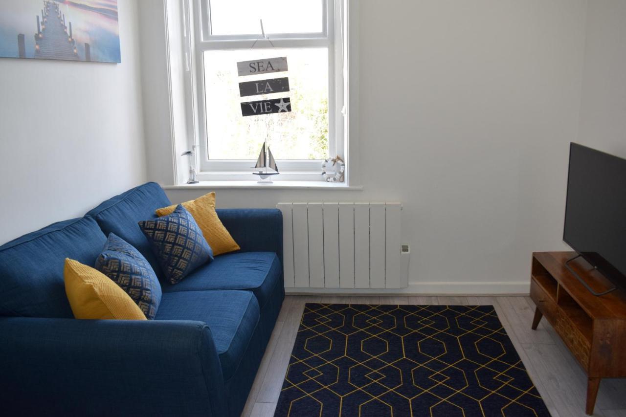 The Bay Beach Apartments Bournemouth Room photo
